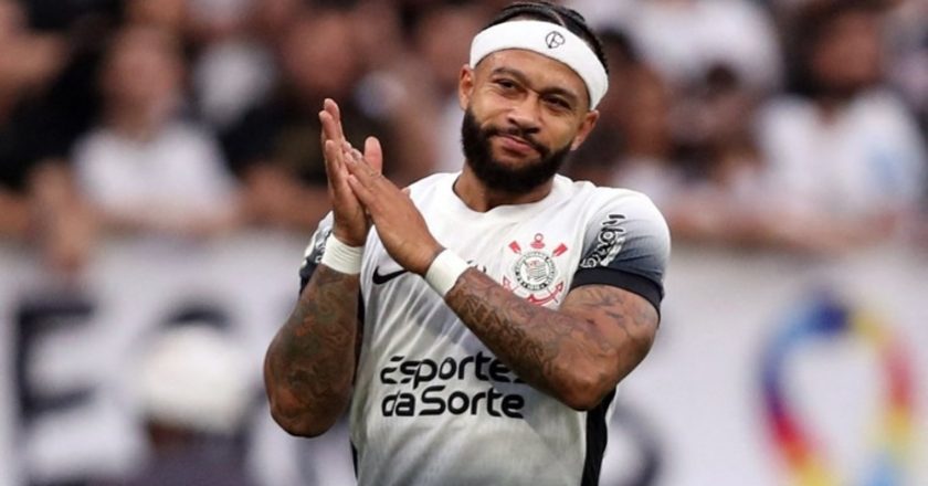 Depay’in Corinthians’a karşı ilk maçında rekor kırıldı!