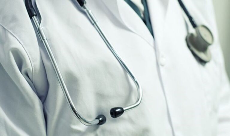 Kırıkkale’de 2,5 milyon liralık “sahte rapor” skandalı: 3 doktor ve 18 şüpheli mahkemede – Son Dakika Türkiye Haberleri