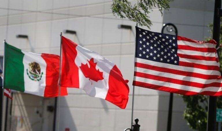 Donald Trump’ın gümrük görevleri ticari savaşı ağırlaştırdı: Çin, Kanada ve Meksika misillemeye karşı! – Son Dakika Ekonomisi-> Dünya Haberleri