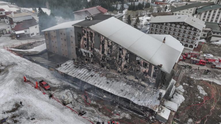Uluday’daki otel yangını için 4 şüpheli tutuklandı
