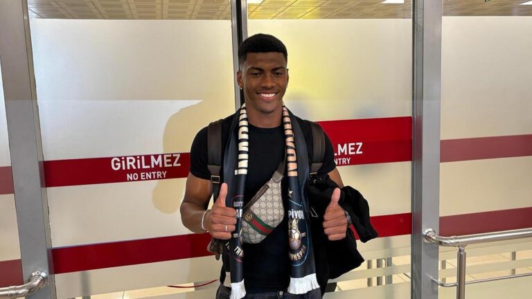 Trabzonspor Felipe Augusto'nun yeni transferi Trabzona'ya geldi