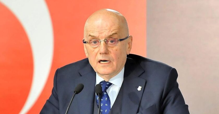Son Dakika Spor Haberleri | Beşiktaş istifasını resmen duyurdu