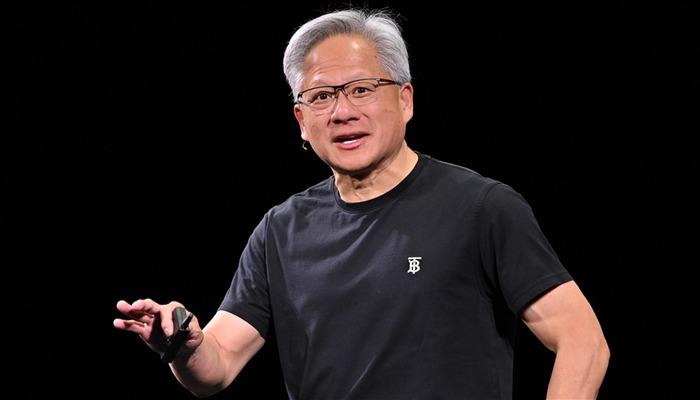 Şirketin CEO'su 4 trilyon dolarlık piyasa değerini aştı! Jensen Huang en gerekli meslekleri duyurdu